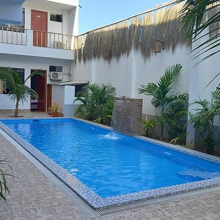 Hospedaje Ola Marina Mancora Exterior photo