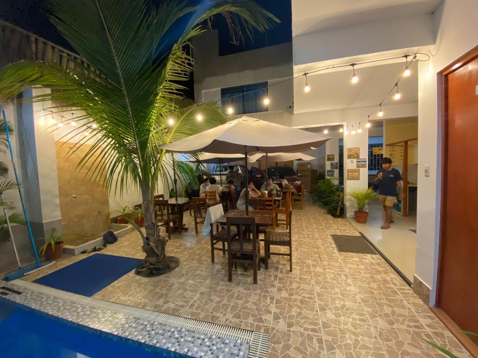 Hospedaje Ola Marina Mancora Exterior photo